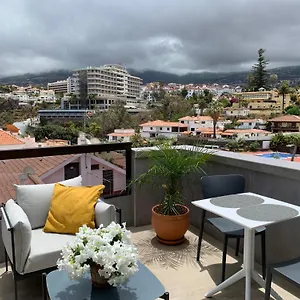 studio-atlantic-penthouse-puerto-de-la-cruz.tenerifehoteles.net/